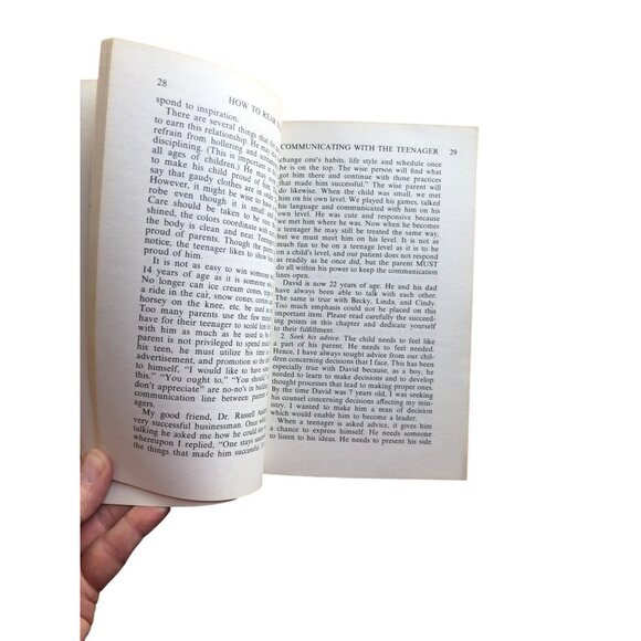 How To Rear Teenagers By Dr. Jack Hyles Paperback 1978 Christian Non Fiction - Picture 5 of 10